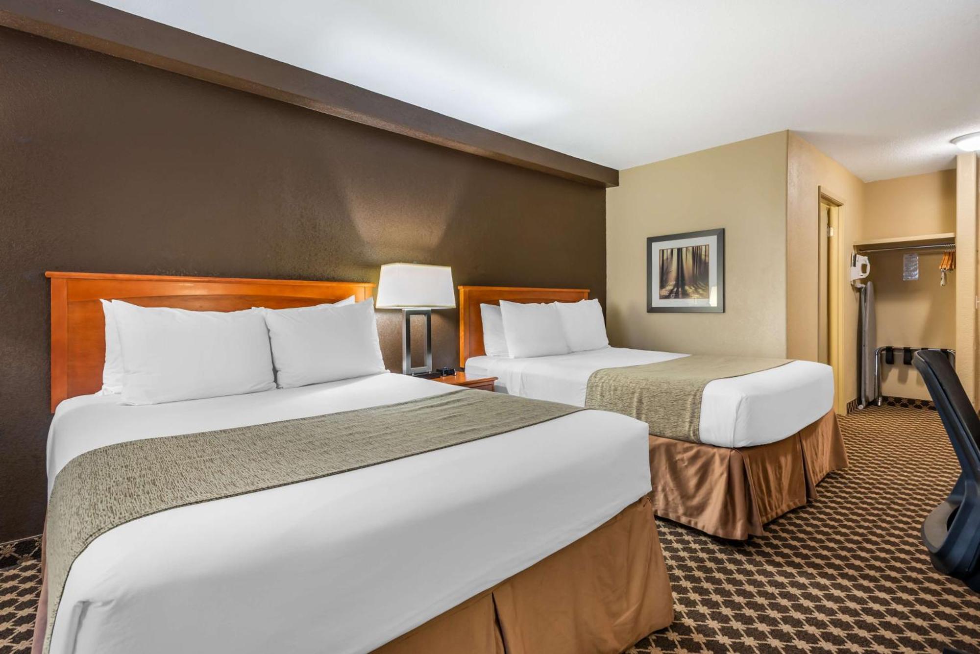 Western Hotel 3*