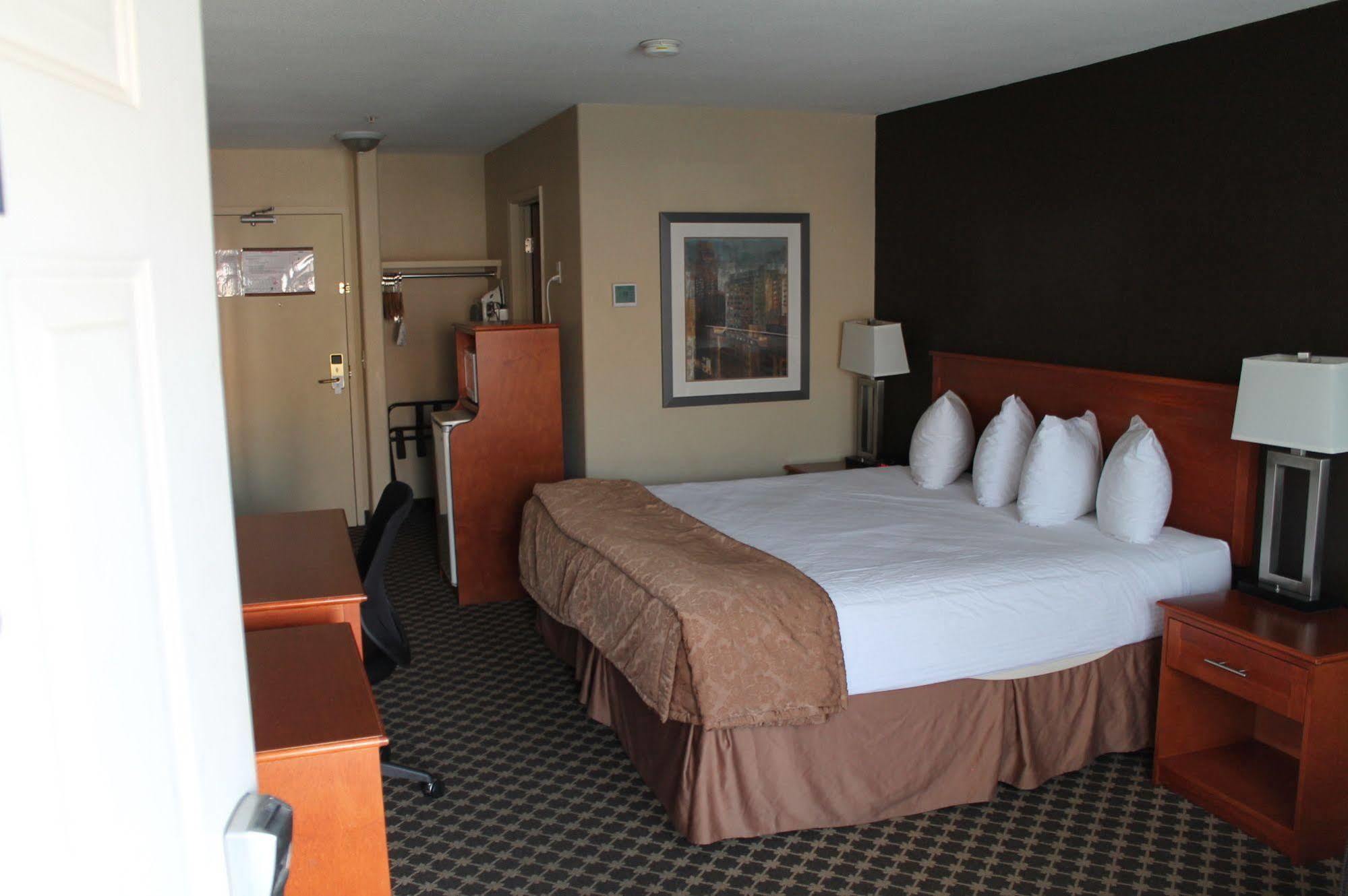 Hotel Western 3*
